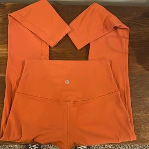 Lululemon Align high rise legging size 6, 25” inseam.